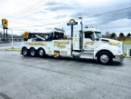 A photo of the CROSSROADS TOWING & RECOVERY service truck