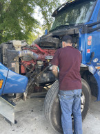 JEFFERS MOBILE FLEET REPAIR In Action A photo of JEFFERS MOBILE FLEET REPAIR in action.