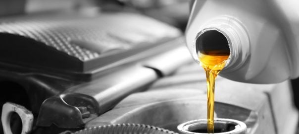 The Dangers of Neglecting Routine Oil Changes in Heavy Trucks